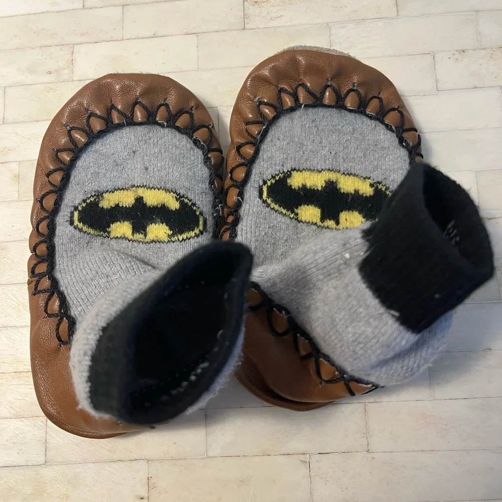 Hanna Andersson Batman Slipper Moccasins Toddler 5-7